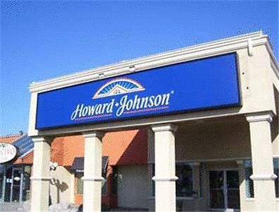 Howard Johnson Хамилтън Екстериор снимка